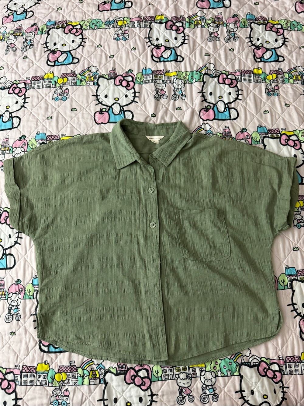 Aeropostale Green Short Sleeve Button Shirt